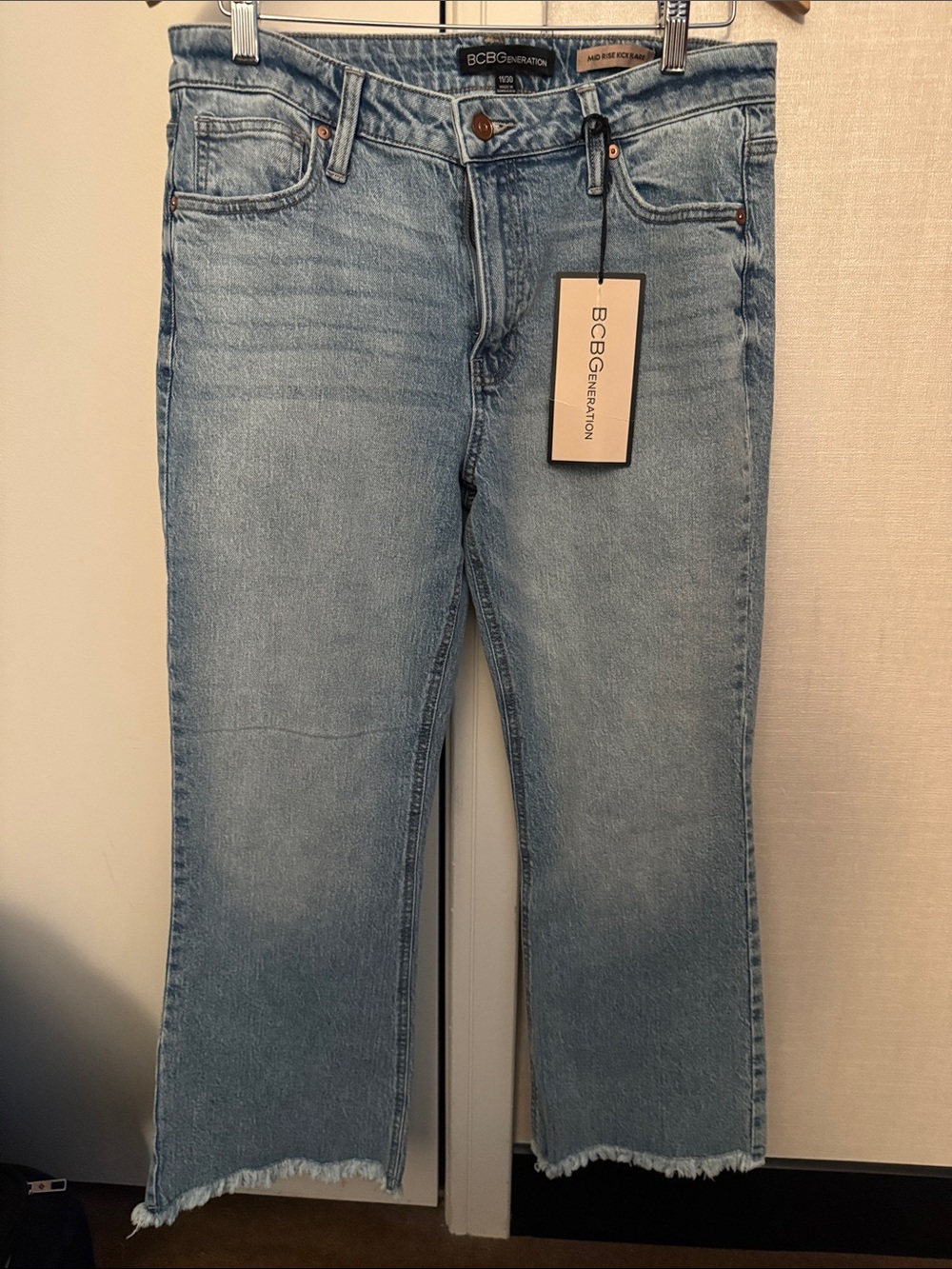 BCBGeneration Men's Light Blue Straight-Leg Jeans